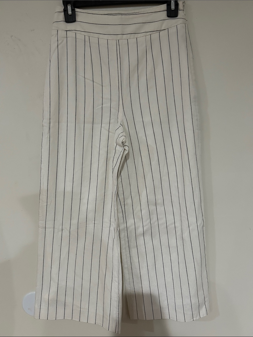 Gianni Bini Cream Wide-Leg Pinstripe Pants